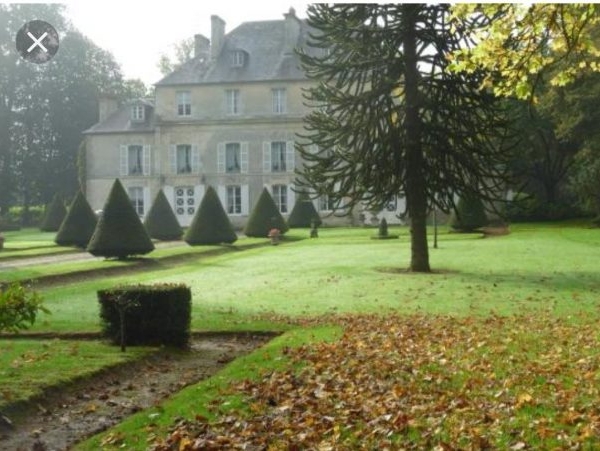 château avec parc entre Bayeux et Caen