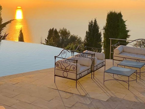 splendide villa d'architecte entre Monaco et Nice