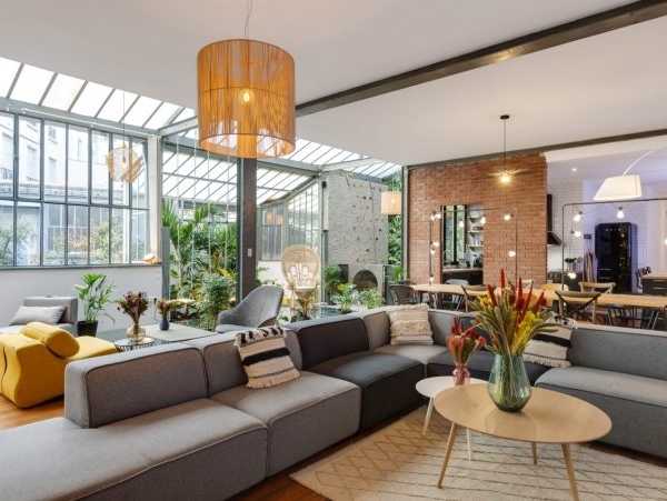 loft 310 m² sous verrière avec jardin d'hiver à Paris
