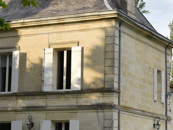 maison de maître en bord de Dordogne