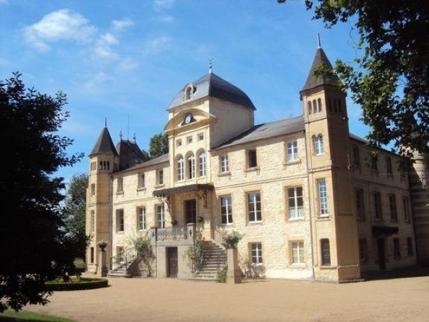 château en Bourgogne, Photo 1