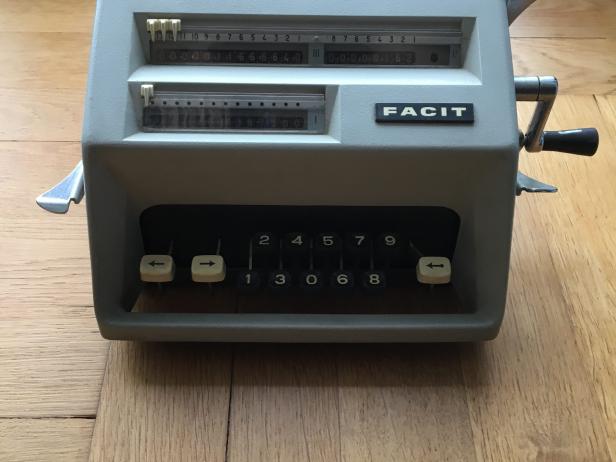 machine à calculer Facit des années 50, Photo 2