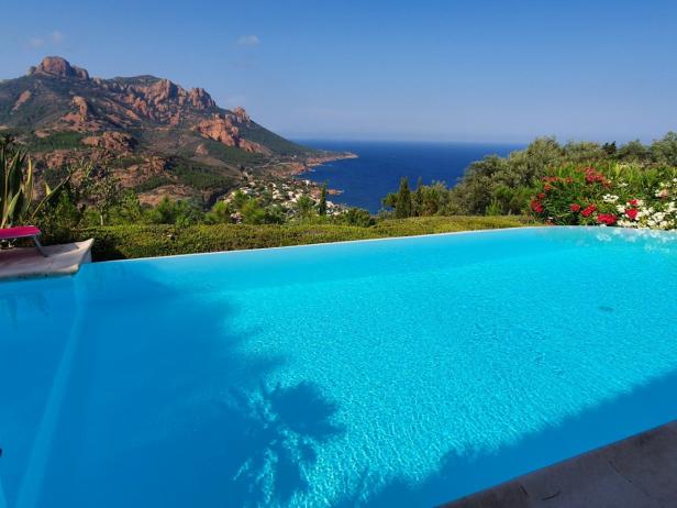 villa avec piscine à débordement et vue exceptionnelle, Photo 3