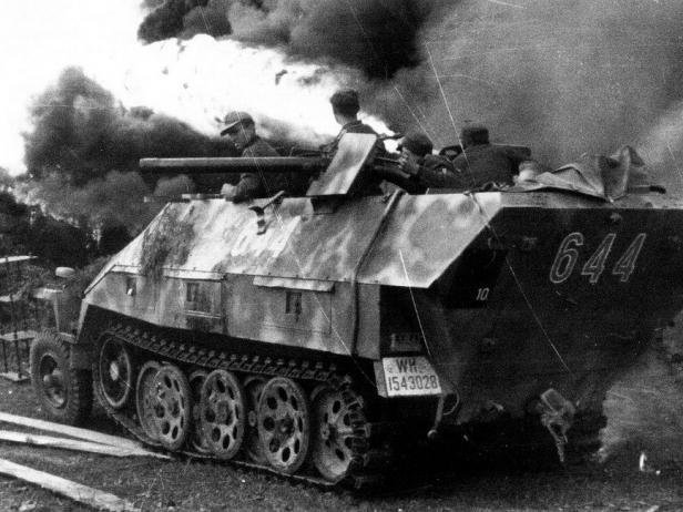 Blindé Nazi n° 1 - seconde guerre - type SdkFz 251, Photo 4